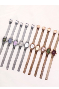 Reloj de Cuarzo para Mujer en Oro Rosa, Esfera Ovalada, Reloj de Pulsera para Dama - Product Image 3