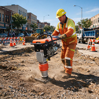 Compacteur à moteur thermique pour la construction routière, le remblaiement des fosses de drainage et des tuyaux