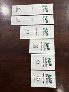 Bolsas de papel cromado vacías para peines, con impresión a dos colores, termosellables, con sellado central, para amenidades de habitaciones de hotel - Product Image 3