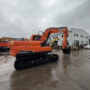 Excavatrice Doosan DX140 d'occasion en excellent état, prix bas, capacité 10-20 tonnes, pompe haute efficacité, origine Corée - Product Image 2