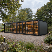 Restaurant modulaire préfabriqué moderne avec bar et mur-rideau en verre pour repas en plein air