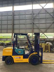 יפן בשימוש <span class=keywords><strong>komatsu</strong></span> מלגזה <span class=keywords><strong>3</strong></span> טון דיזל fd30 מלגזה למכירה - Product Image 2
