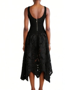 เดรสแฟชั่นผู้หญิงแบบใหม่ล่าสุด สายเดี่ยว แต่งผ้าแบบ Patchwork ซิปด้านข้าง ทรงเอซิมเมตริก - Product Image 4