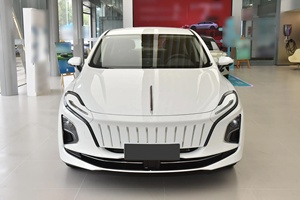 Voitures électriques de luxe Hongqi 100 kW 450 km d'autonomie Hongqi E-QM5 Berline intermédiaire 4 portes 5 places Véhicules électriques à vendre - Product Image 3
