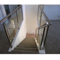 Rampe d'escalier en acier inoxydable SS304/316 avec détails en laiton pour balustrades de balcon en plexiglas, élégante rampe en verre pour intérieur