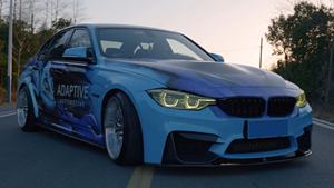 Bannières de bus en <span class=keywords><strong>vinyle</strong></span> autocollantes imprimées sur mesure, film de protection de carrosserie de voiture, autocollants, matériaux d'affiche - Product Image 2