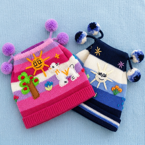 Gorro Unisex para Niños con Aplicaciones de Animales en 3D - Product Image 3