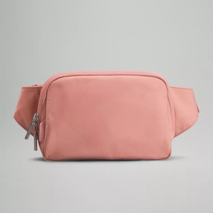 กระเป๋าคาดเอว USA Oversea Warehouse 2L แบบมีซิป สำหรับเดินป่า เหมาะสำหรับทุกเพศ - Product Image 2