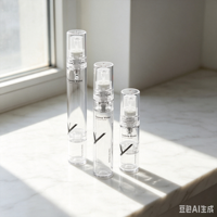Emballage de luxe sans air personnalisé avec bouchon en plastique 5ml 10ml 15ml comme flacon pompe sans air pour les soins de la peau