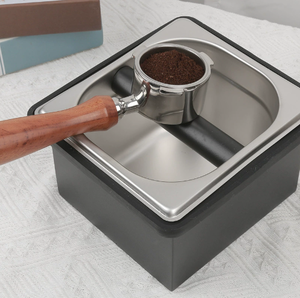 ถังทิ้งกากกาแฟแบบมืออาชีพ ดีไซน์กะทัดรัด สำหรับเคาน์เตอร์บาร์ ง่ายต่อการเท เหมาะสำหรับบ้าน คาเฟ่ และร้านกาแฟ กล่องเคาะกากกาแฟ - Product Image 2
