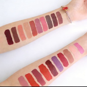 Brillo Labial al por Mayor para Maquillaje Cosmético, Proveedores de Marca Privada, Brillo Labial Vegano Transparente Orgánico Nude - Product Image 4