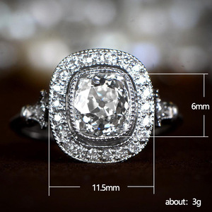 Anello con cristalli rotondi per donna, accessori minimalisti per la moda quotidiana e per le feste - Product Image 5