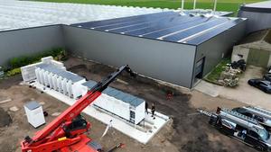 Ade D ade H 100Kh H 85Kh 70Kh o Solar tortorage nernergy ystem - Product Image 5