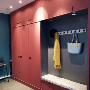 Meuble de rangement à chaussures moderne sur mesure, en bois massif durable, respectueux de l'environnement, pour villas et hôtels - Product Image 1