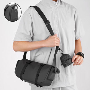 Men's Crossbody Bag Large Capacity Adjustable Strap Solid Color Fitness Travel Shoulder Bag - Product Image 4