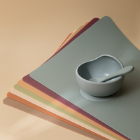 Tapis de repas pour bébé en silicone écologique classique antidérapant facile à nettoyer avec couleur personnalisée