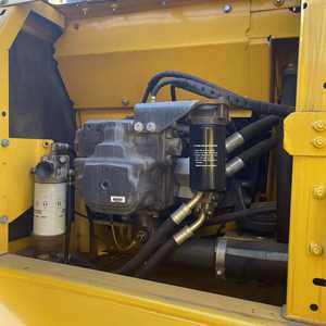 Komatsu PC200 200-8 Original utilisé au japon pour les machines de Construction utilisé bon état fabriqué au japon - Product Image 6