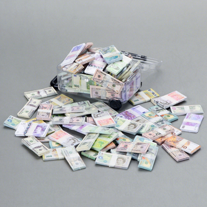 Juguete de Billete de Dólar Simulado en Miniatura de Alta Calidad, Figura de Plástico para Equipaje, para Año Nuevo Chino, Navidad, Multi-Ocasión - Product Image 2