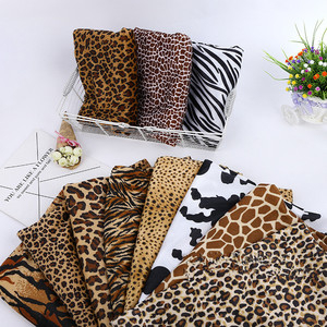 Tela con Estampado de Pelo Animal, Tela de Piel de Vaca, Tigre, Leopardo y Cebra para Sofá y Juguetes - Product Image 1