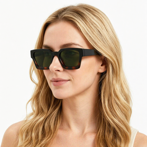Lunettes de soleil carrées à monture large tendance avec logo personnalisé, verres PC marron UV400, durables, confortables, unisexes, pour adultes - Product Image 2