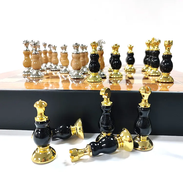 Scacchiera in legno all'ingrosso set di scacchi giochi di scacchi per adulti di lusso