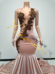 Vestido de Fiesta Largo MF con Pedrería Brillante, Diseño Elegante sin Espalda, Color Sólido Asimétrico, Estampado de Satén Cristal, Lavable - Product Image 3