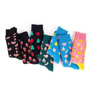 Personnalisé en gros <span class=keywords><strong>pas</strong></span> <span class=keywords><strong>cher</strong></span> drôle chaussettes hommes coton fruit <span class=keywords><strong>banane</strong></span> fraise motif chaussettes femmes équipage unisexe chaussettes - Product Image 3