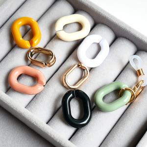 Catena Multifunzione alla Moda Multicolore per Occhiali e Mascherine, Laccio Antiscivolo in Acrilico Dorato per Occhiali da Sole - Product Image 4