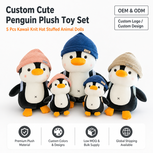 Set di Peluche Pinguini Famiglia di Cinque con Cappello Lavorato a Maglia, Etichetta Portafortuna, Zaino, Bambola Imbottita - OEM ODM Personalizzato Ingrosso - Product Image 1