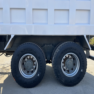 Camion lourd diesel Howo neuf, camion à benne basculante 6x4, semi-remorque, capacité 31-40T, moteur Weichai, 10 roues - Product Image 5