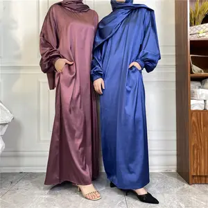 2024 kustom gaun panjang Muslim kain Abaya sederhana Satin Solid dengan jilbab dan kantong samping gaun wanita