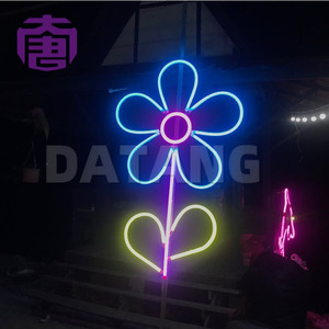 Lumière décorative à montage sur poteau, Noël, extérieur, IP65, métal, lampe de rue LED, décoration, place commerciale, éclairage paysager, éclairage de fête - Product Image 5