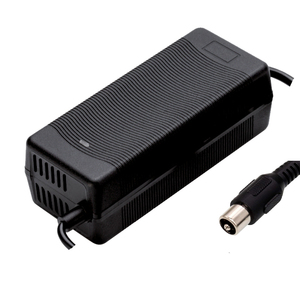 Chargeur rapide pour vélo électrique 54,6 V 2 A pour <span class=keywords><strong>batterie</strong></span> de vélo électrique 48 V - Compatible avec XP 2.0/3.0, Ecotric City/Beach, <span class=keywords><strong>Evercross</strong></span> H5/H7 - Product Image 5