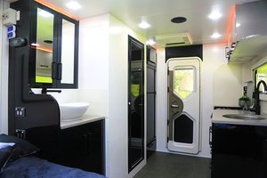4*4 Rv Vente chaude Caravane de camping conforme aux normes australiennes Remorque de camping-car <span class=keywords><strong>Toy</strong></span> <span class=keywords><strong>Hauler</strong></span> à <span class=keywords><strong>vendre</strong></span> - Product Image 5