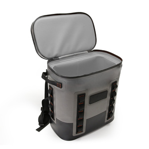 Nevera Portátil de Alto Rendimiento Titan Deep Freeze con Tapa Hermética sin Cremallera y Protección Microbank, Gran Venta - Product Image 2