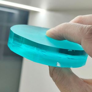 Lab Grow Paraiba Materia prima Piedra preciosa sintética en bruto para la fabricación de joyas - Product Image 5