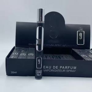 Amber Floral Oriental Eau De Parfum | Notes chaudes de vanille, de <span class=keywords><strong>patchouli</strong></span> et de rose avec éclat d'agrumes | Parfum de luxe longue durée - Product Image 5