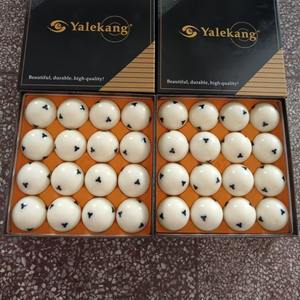 Bolas de Billar Americanas de 5.72 cm de Diámetro, Blancas con Punto Rojo, para Suministros de Juego de Billar - Product Image 2