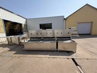Machine de lavage et d'épluchage de légumes-racines (pommes de terre, gingembre, manioc, carottes) - Fournisseur d'usine