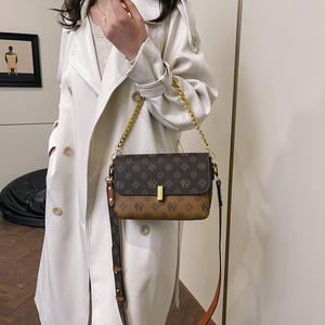 Bolso de Hombro Tipo Bandolera Simple y Casual para Mujer, Marca Ly Half Moon Pu - Product Image 5