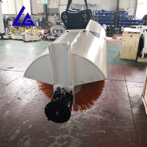 Balayeuse hydraulique rotative robuste pour excavatrice, largeur extra large de 240 cm, pour le nettoyage des mines, carrières, ports et terminaux de 10 à 20 tonnes - Product Image 6