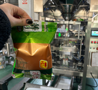 Machine d'emballage de films de haute précision tout-en-un pour pesage et remplissage, haute productivité, pour snacks, pop-corn, noix et chips