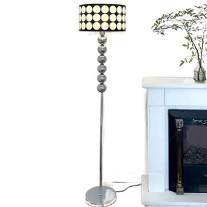 Lámpara de Pie con Diseño de Puntos, Fuente de Luz LED, Control de Interruptor, Iluminación Ambiental para Sala de Estar, Dormitorio - Product Image 5