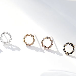 Boucles d'oreilles en perles de diamant jaune brillant 02, or 14 carats, bijoux fins, vente en gros, fabricant sur mesure pour femmes, fournisseur de bijoux OEM ODM - Product Image 1