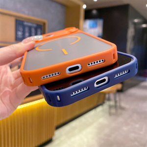 เคสโทรศัพท์แบบแม่เหล็กสีดำลายรังผึ้งสำหรับ iPhone 17 16 15 14 Pro Max ขอบกันกระแทกแบบด้าน ฝาหลังแข็งแบบด้านทำจาก PC - Product Image 5