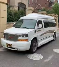 Usato GMC <span class=keywords><strong>SANA</strong></span> Minibus motore benzina 6L - Product Image 2