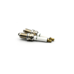 หัวเทียน LDK6RTC รุ่น LZKR6B10E หัวเทียนมอเตอร์ แกนทองแดง ได้รับการรับรองมาตรฐาน - Product Image 3