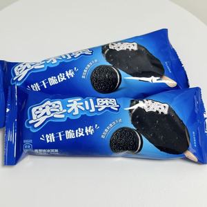Crème glacée Oreo saveur vanille, dessert viral, prix usine, crème glacée au chocolat avec morceaux de biscuits, bâtonnets de glace en gros - Product Image 5