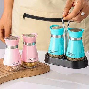 Nouveau design de bouteilles en verre pour épices, poivrières, salières et poivrières, emballage sûr, contenant d'assaisonnement pour épices - Product Image 1