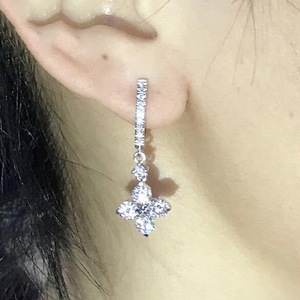 Orecchini a Clip alla Moda dal Design Minimalista ed Elegante, Gioielli da Indossare Quotidianamente per Donne - Product Image 5